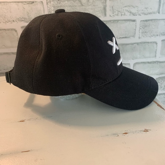Black cap baseball cap Unknown brand like new - Picture 2 of 7